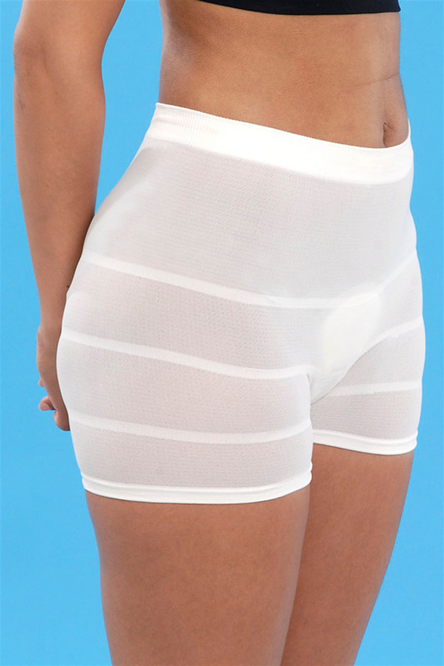 Images:Absorbent products for light bladder leakage in women
